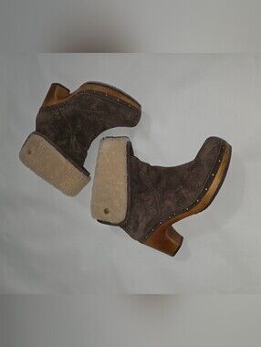 UGG Lynnea Suede Fold Over Heel Boots